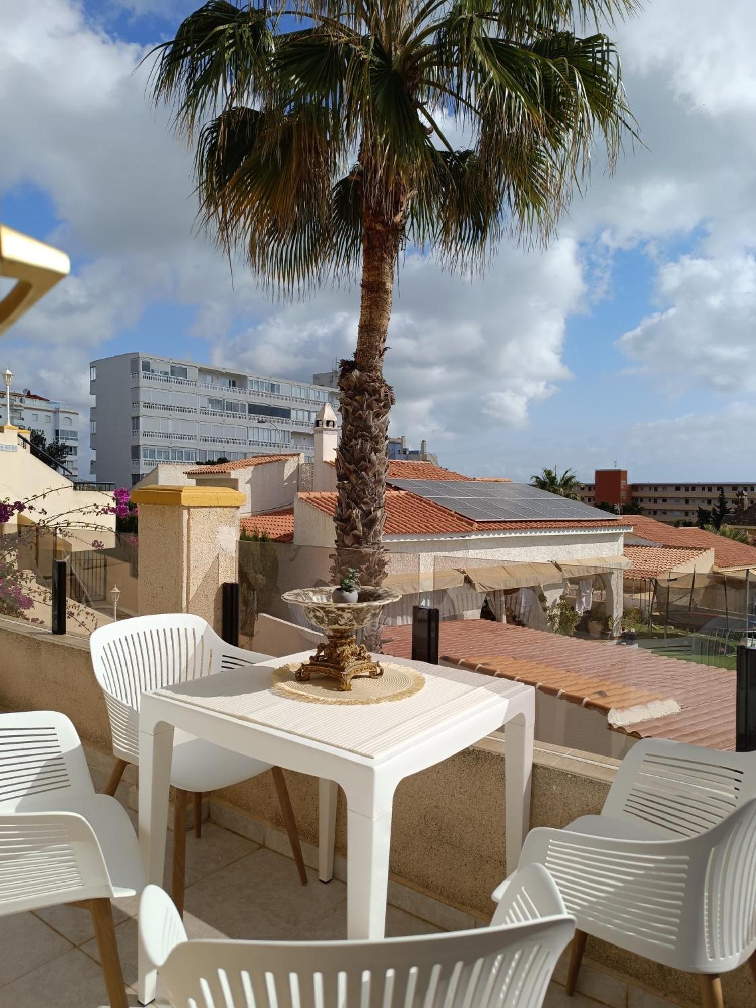 Rising Sun Bungalow Torrevieja Exterior photo